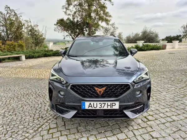 Cupra Formentor 2022 - 28900 EUR, 110907 km - AUTO.MOTO.pt - 110907km - foto 2 de 24