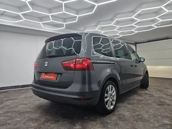 SEAT Alhambra 2011 - 12650 EUR, 216141 km - AUTO.MOTO.pt - 216141km - foto 10 de 51