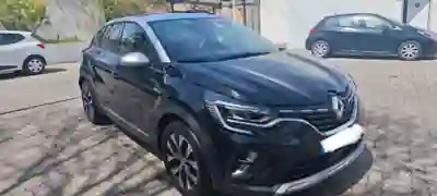 Renault Captur 2023 - 16800 EUR, 36000 km - AUTO.MOTO.pt - 36000km - foto 3 de 4