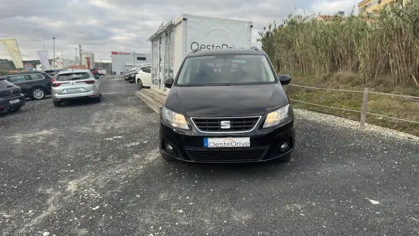 SEAT Alhambra 2016 - 18490 EUR, 204000 km - AUTO.MOTO.pt - 204000km - foto 2 de 22