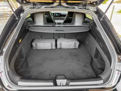 Mercedes-Benz CLA 250 2021 - 27990 EUR, 93979 km - AUTO.MOTO.pt - 93979km - foto 18 de 25