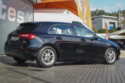 Mercedes-Benz A 180 2019 - 23780 EUR, 91680 km - AUTO.MOTO.pt - 91680km - foto 16 de 32