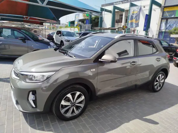 Kia Stonic 2022 - 17450 EUR, 63373 km - AUTO.MOTO.pt - 63373km - foto 3 de 20