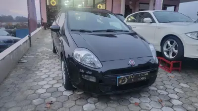 Fiat Punto 2016 - 6990 EUR, 160000 km - AUTO.MOTO.pt - 160000km - foto 13 de 13