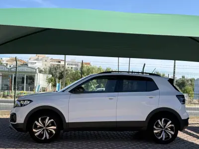 Volkswagen T-Cross 2021 - 18800 EUR, 60157 km - AUTO.MOTO.pt - 60157km - foto 3 de 20