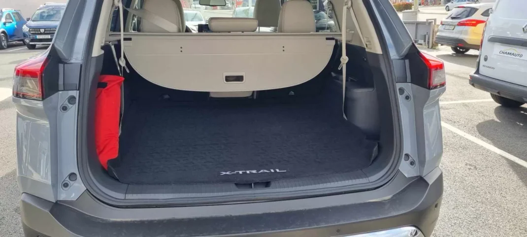 Nissan X-Trail 2023 - 39990 EUR, 38500 km - AUTO.MOTO.pt - 38500km - foto 16 de 19