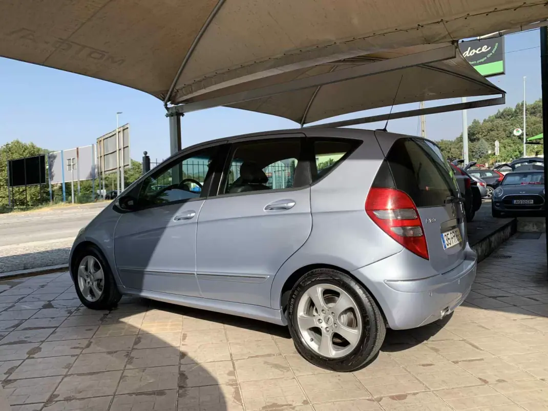Mercedes-Benz A 180 2006 - 5950 EUR, 150000 km - AUTO.MOTO.pt - 150000km - foto 3 de 22