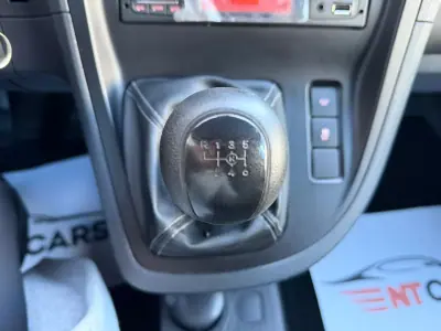 Mercedes-Benz Citan 109 cdi longa c/iva 2019 - 11900 EUR, 153847 km - AUTO.MOTO.pt - 153847km - foto 6 de 13