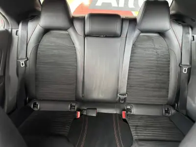 Mercedes-Benz CLA 200 2016 - 21900 EUR, 163435 km - AUTO.MOTO.pt - 163435km - foto 28 de 32