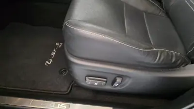 Lexus NX 300h 2018 - 31900 EUR, 78634 km - AUTO.MOTO.pt - 78634km - foto 42 de 65