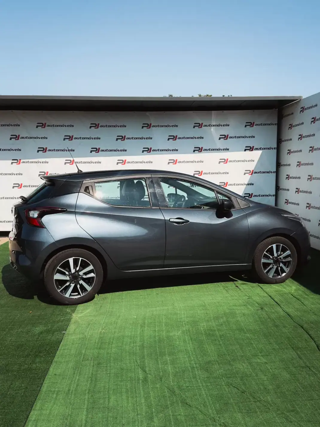 Nissan Micra 2018 - 11500 EUR, 98582 km - 98582km - foto 5 de 14