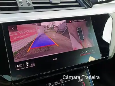 Audi e-tron 2020 - 31000 EUR, 110869 km - AUTO.MOTO.pt - 110869km - foto 14 de 29