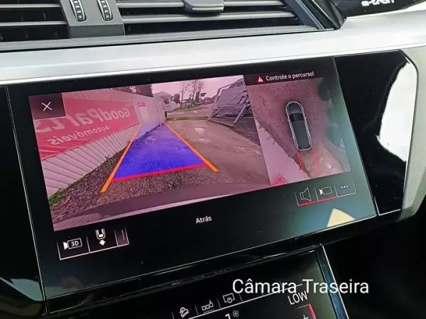 Audi e-tron 2020 - 31000 EUR, 110869 km - AUTO.MOTO.pt - 110869km - foto 14 de 29