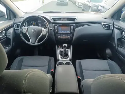 Nissan Qashqai 2016 - 12500 EUR, 183100 km - AUTO.MOTO.pt - 183100km - foto 20 de 36