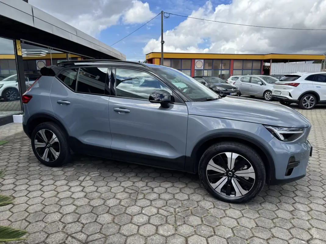 Volvo XC 40 2023 - 28500 EUR, 58000 km - AUTO.MOTO.pt - 58000km - foto 5 de 38