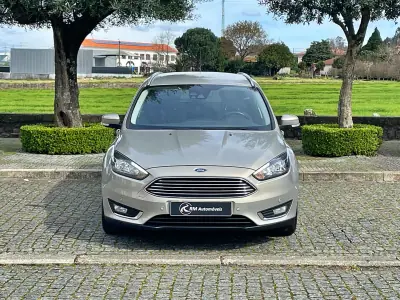 Ford Focus SW 2017 - 7750 EUR, 243000 km - AUTO.MOTO.pt - 243000km - foto 3 de 39