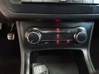 Mercedes-Benz B 180 2012 - 10950 EUR, 220000 km - AUTO.MOTO.pt - 220000km - foto 29 de 32