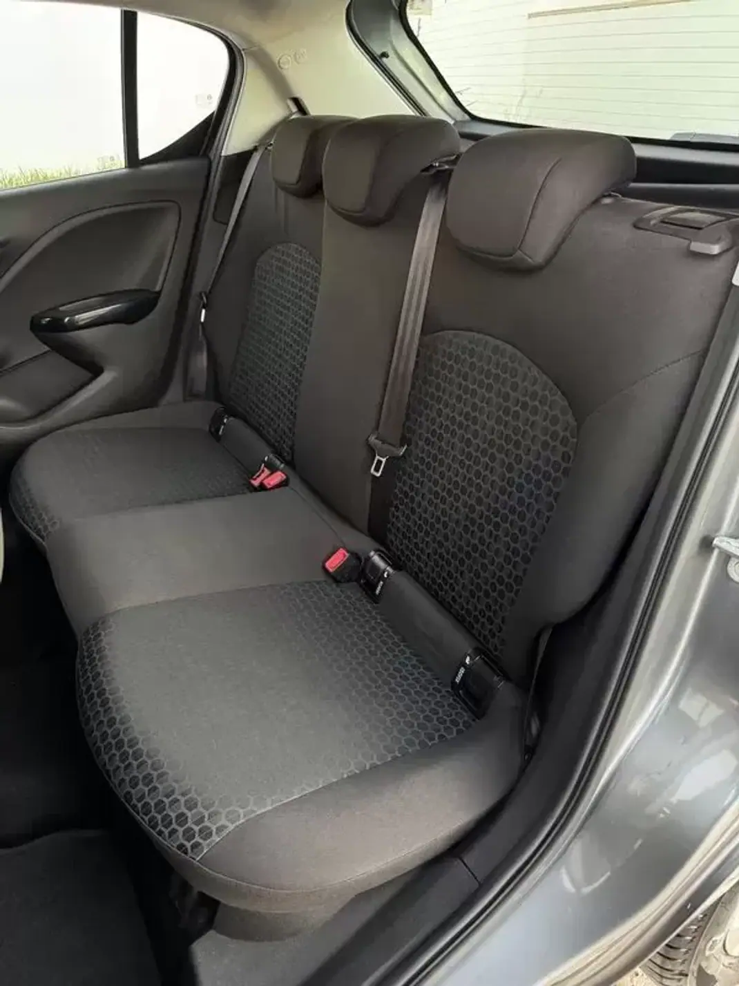 Opel Corsa 2018 - 10750 EUR, 50000 km - 50000km - foto 12 de 20