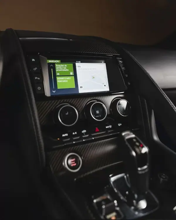 Jaguar F-Type 2018 - 45950 EUR, 78000 km - AUTO.MOTO.pt - 78000km - foto 18 de 31