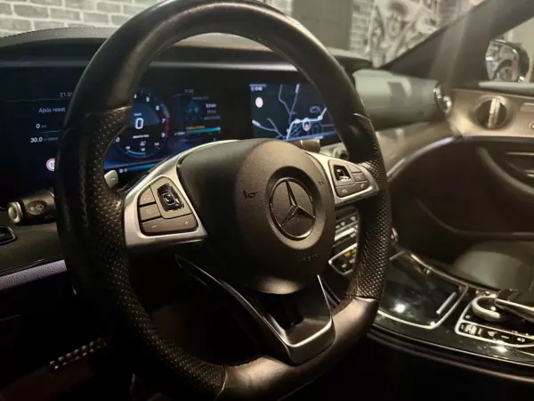 Mercedes-Benz E 43 AMG 2017 - 45990 EUR, 139000 km - AUTO.MOTO.pt - 139000km - foto 11 de 16