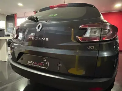 Renault Mégane Sport Tourer 2014 - 8900 EUR, 269392 km - AUTO.MOTO.pt - 269392km - foto 5 de 20