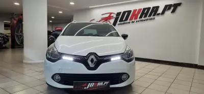 Renault Clio Sport Tourer 2015 - 7990 EUR, 193961 km - AUTO.MOTO.pt - 193961km - foto 2 de 20