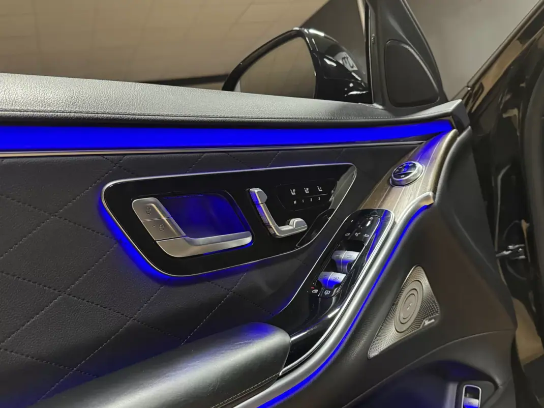 Mercedes-Benz S 400 2021 - 76990 EUR, 169874 km - AUTO.MOTO.pt - 169874km - foto 21 de 26