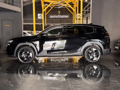 Citroën C5 Aircross 2025 - 34990 EUR, 28 km - AUTO.MOTO.pt - 28km - foto 4 de 24