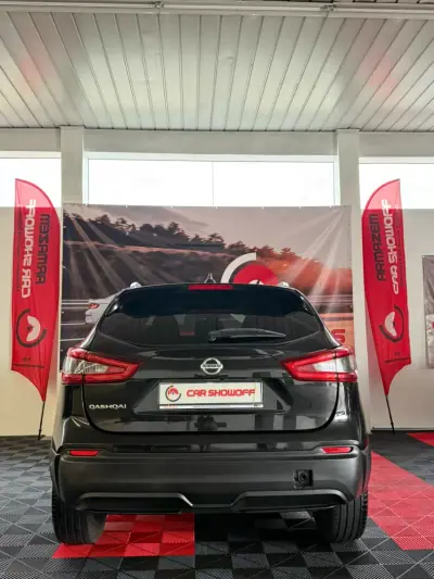 Nissan Qashqai 2018 - 14900 EUR, 136000 km - AUTO.MOTO.pt - 136000km - foto 4 de 9