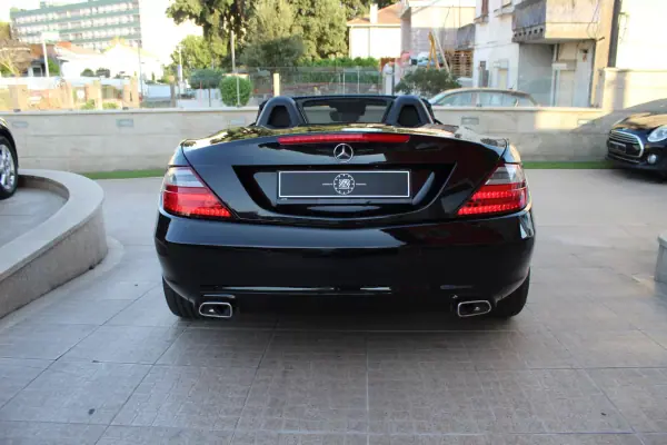 Mercedes-Benz SLK 250 2015 - 22990 EUR, 203350 km - 203350km - foto 6 de 32