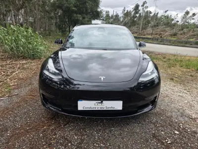 Tesla Model 3 2019 - 177000km