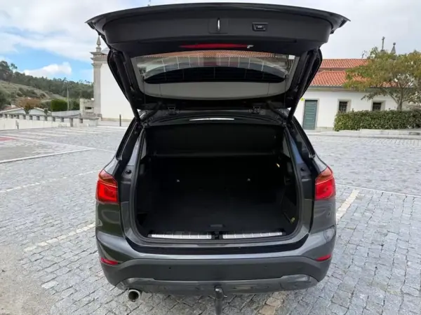BMW X1 2021 - 23499 EUR, 145000 km - AUTO.MOTO.pt - 145000km - foto 27 de 33