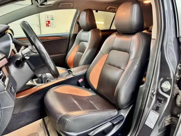 Toyota Avensis Touring Sports 2015 - 13750 EUR, 144000 km - AUTO.MOTO.pt - 144000km - foto 22 de 58