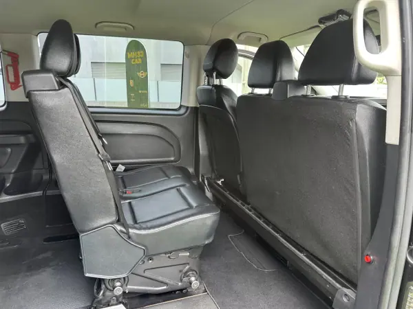 Mercedes-Benz Vito Tourer 2016 - 26900 EUR, 220000 km - AUTO.MOTO.pt - 220000km - foto 33 de 55