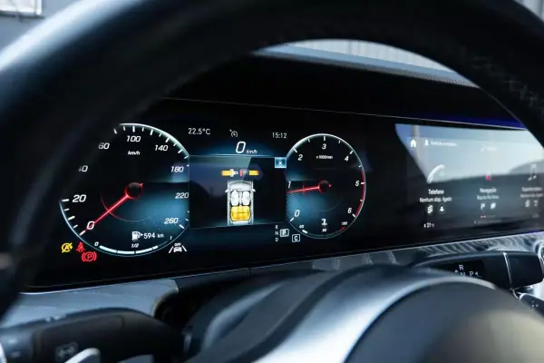 Mercedes-Benz CLS 220 2020 - 52900 EUR, 145000 km - AUTO.MOTO.pt - 145000km - foto 22 de 35