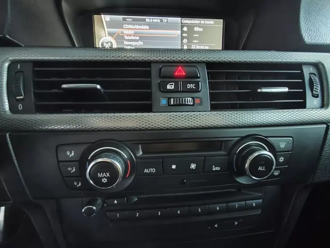 BMW 320 2012 - 18650 EUR, 179300 km - AUTO.MOTO.pt - 179300km - foto 29 de 35