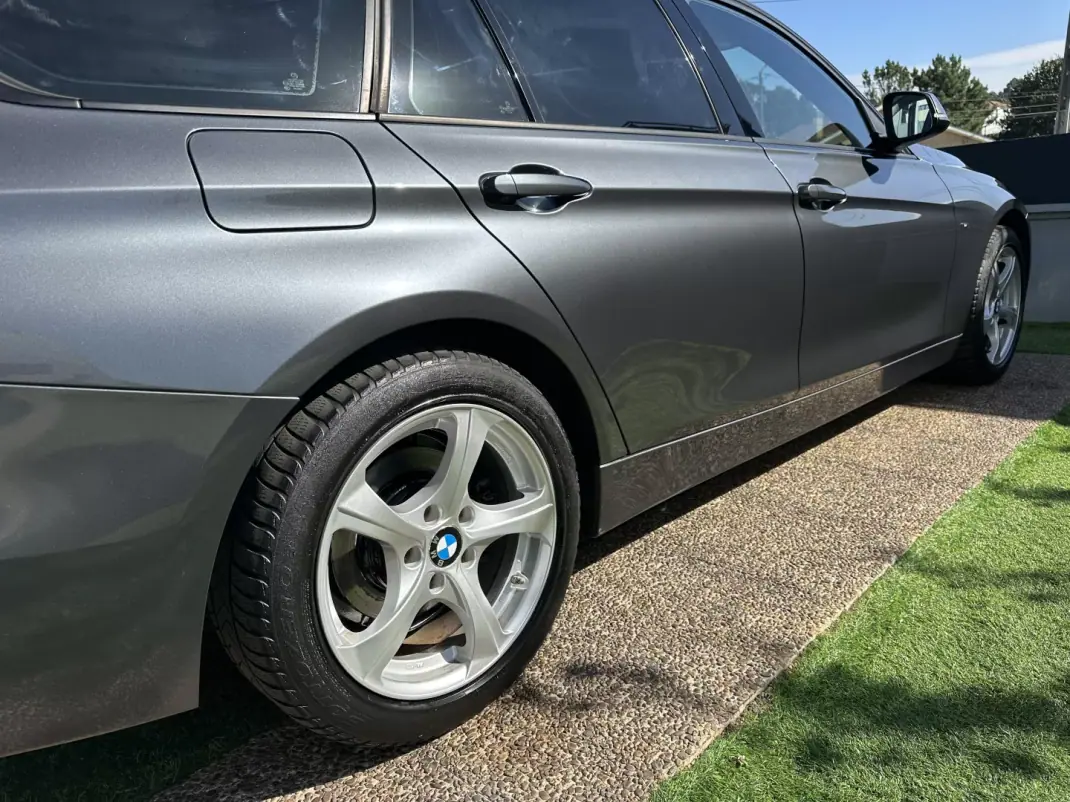 BMW 318 2014 - 11900 EUR, 250000 km - 250000km - foto 23 de 60