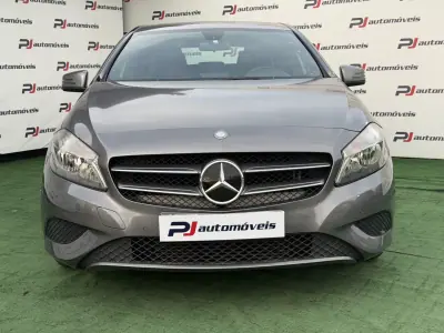Mercedes-Benz A 180 2015 - 15990 EUR, 159668 km - AUTO.MOTO.pt - 159668km - foto 3 de 7