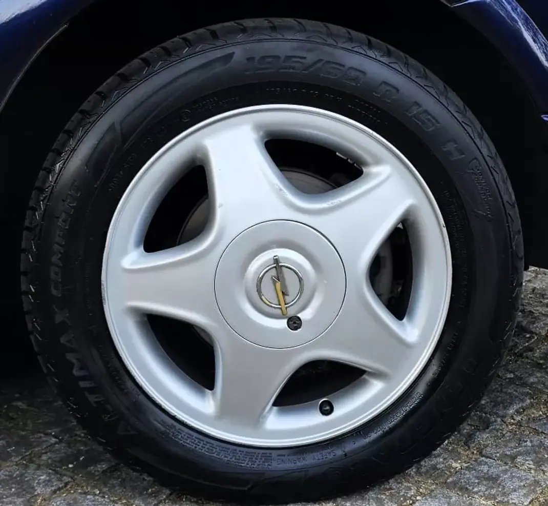 Opel Astra 1999 - 3999 EUR, 96000 km - 96000km - foto 10 de 16