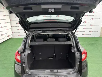 Renault Captur 2016 - 12990 EUR, 142000 km - AUTO.MOTO.pt - 142000km - foto 22 de 23