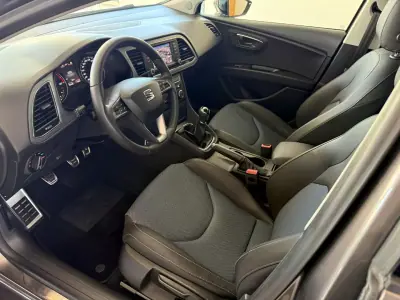 SEAT Leon 2015 - 14000 EUR, 181000 km - AUTO.MOTO.pt - 181000km - foto 43 de 92