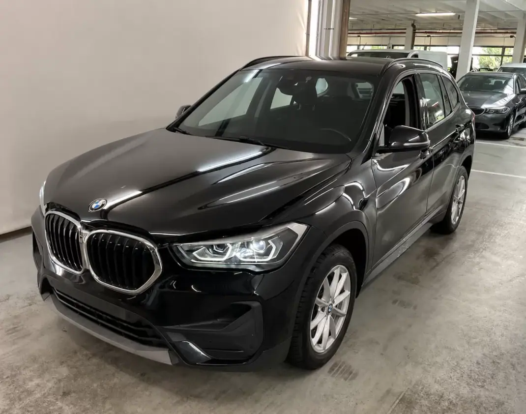BMW X1 2022 - 20900 EUR, 118622 km - AUTO.MOTO.pt - 118622km - foto 1 de 4