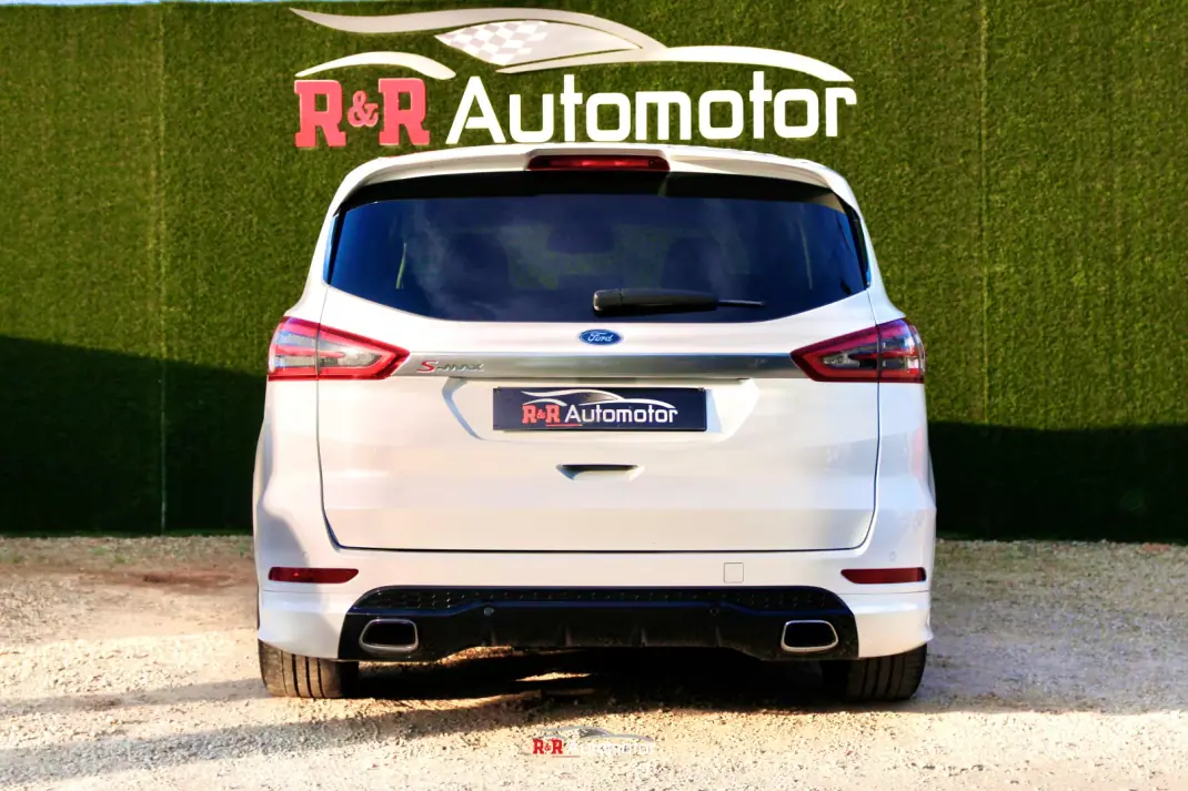 Ford S-Max 2016 - 28900 EUR, 137000 km - AUTO.MOTO.pt - 137000km - foto 8 de 35