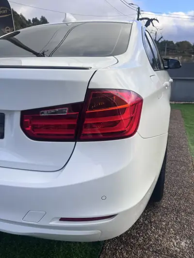 BMW 316 2014 - 14900 EUR, 175000 km - AUTO.MOTO.pt - 175000km - foto 15 de 59