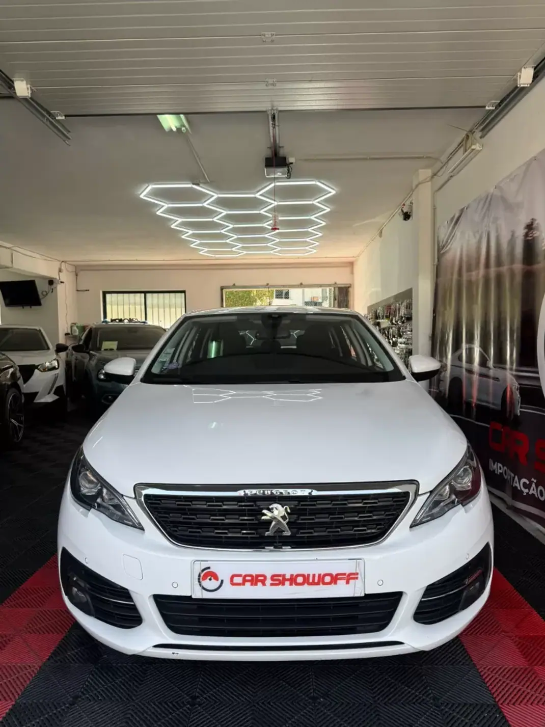 Peugeot 308 SW 2019 - 10900 EUR, 167000 km - AUTO.MOTO.pt - 167000km - foto 2 de 10