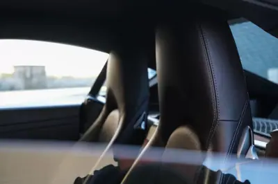 Porsche Cayman 2007 - 43000 EUR, 145000 km - AUTO.MOTO.pt - 145000km - foto 32 de 43