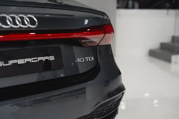 Audi A7 Sportback 2019 - 45950 EUR, 63087 km - AUTO.MOTO.pt - 63087km - foto 12 de 48
