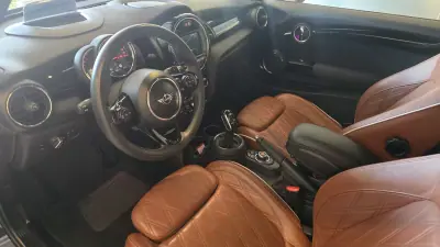 MINI Cooper 2019 - 25500 EUR, 96321 km - AUTO.MOTO.pt - 96321km - foto 6 de 53