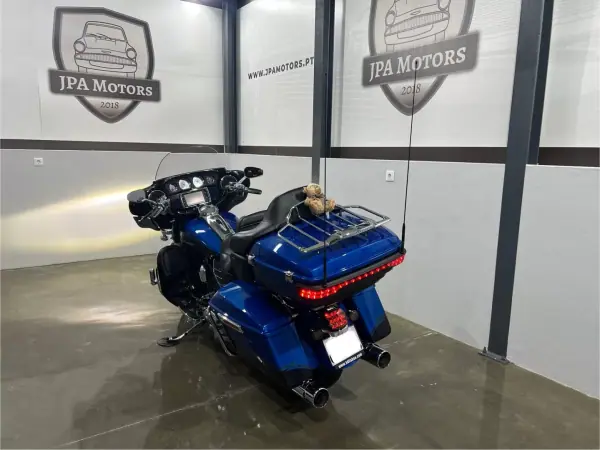 Harley-Davidson FLHTC 2014 - 20900 EUR, 39000 km - AUTO.MOTO.pt - 39000km - foto 8 de 27