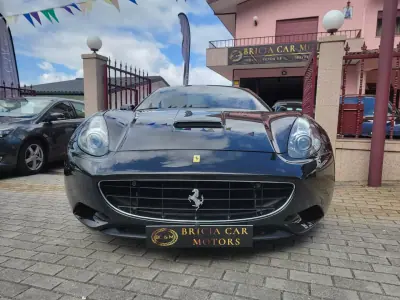Ferrari California 2011 — foto 4 de 16